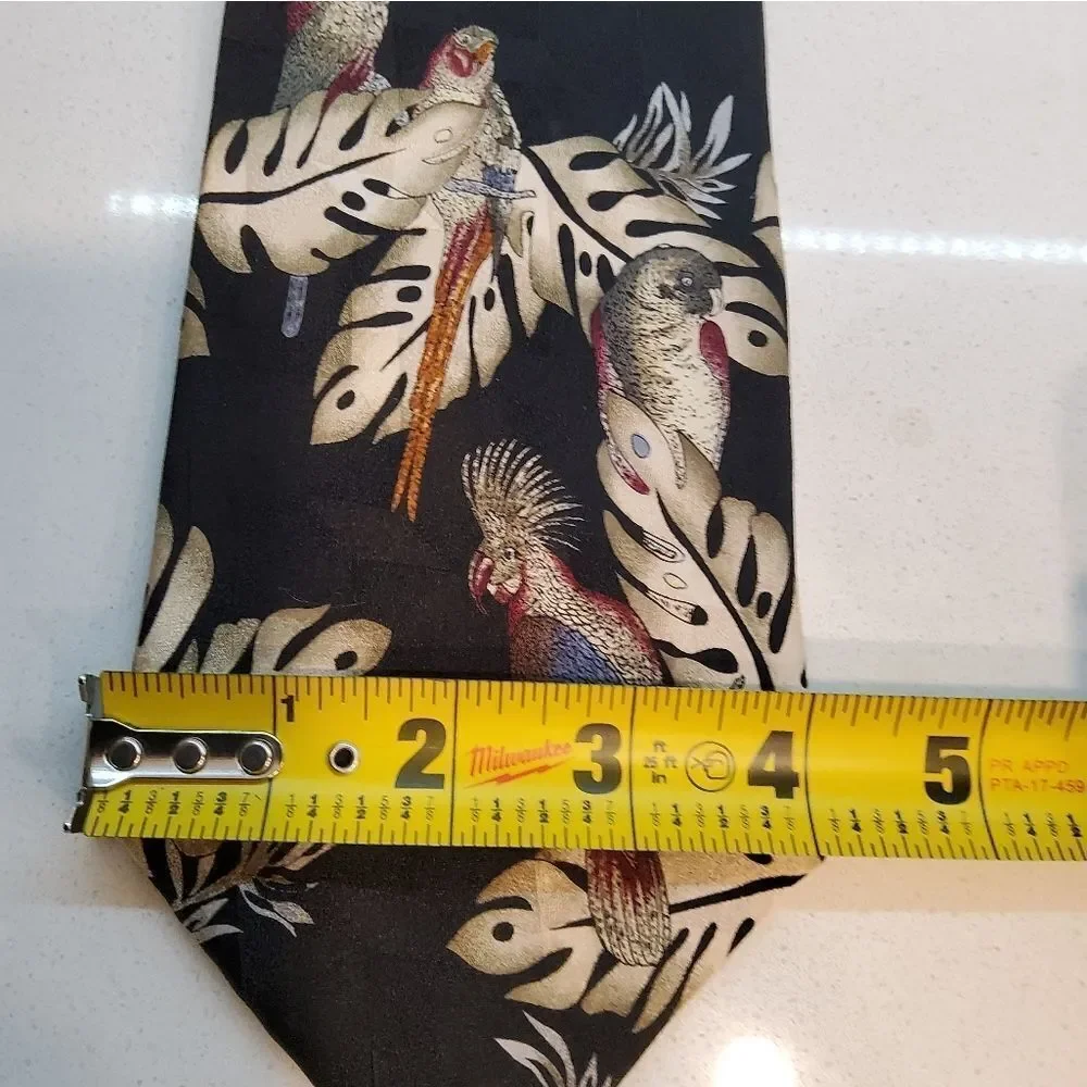 AMERICANA by MB Parrots Print Silk Tie
